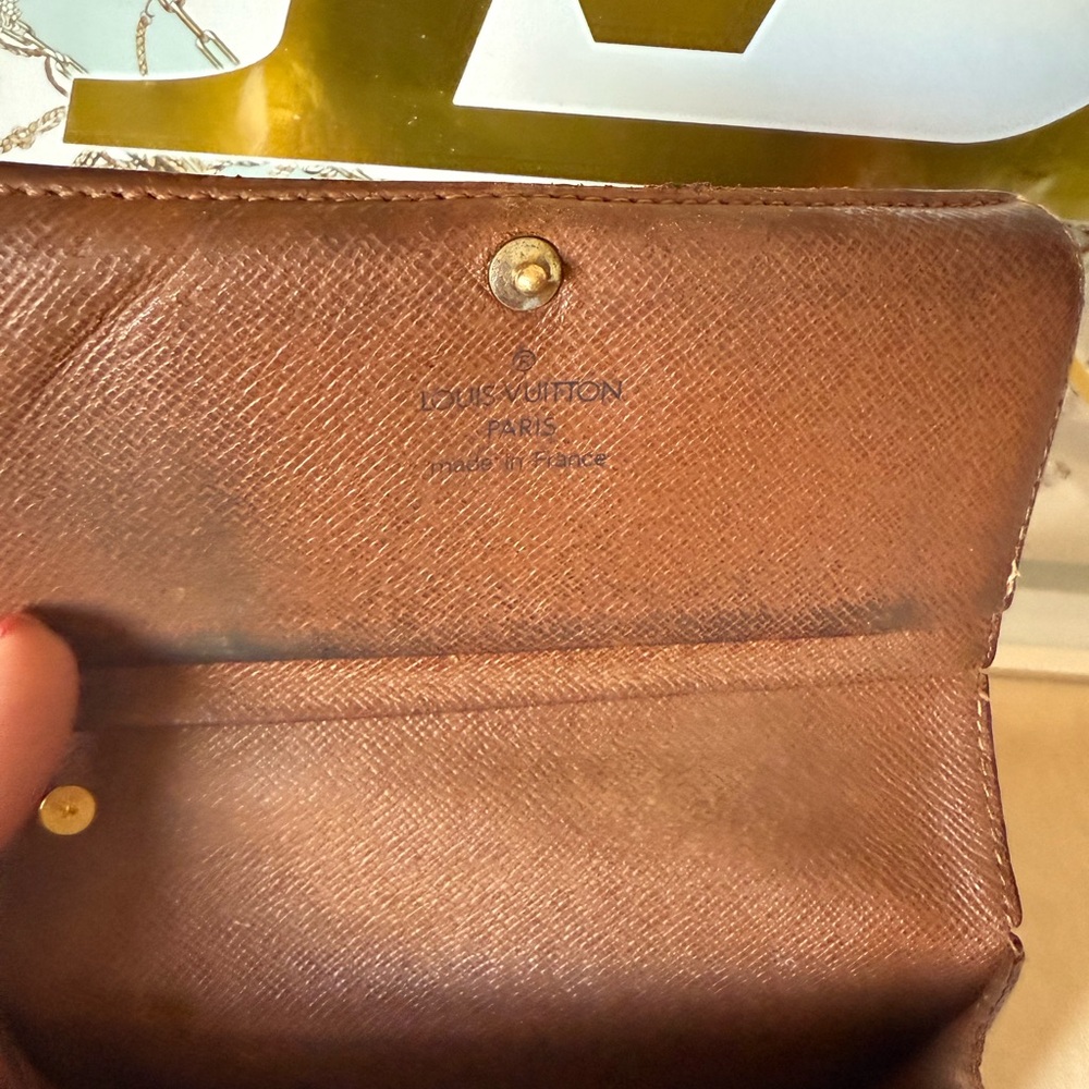 Louis Vuitton Vintage Brown Monogram Wallet in Chain - Picture 14 of 14